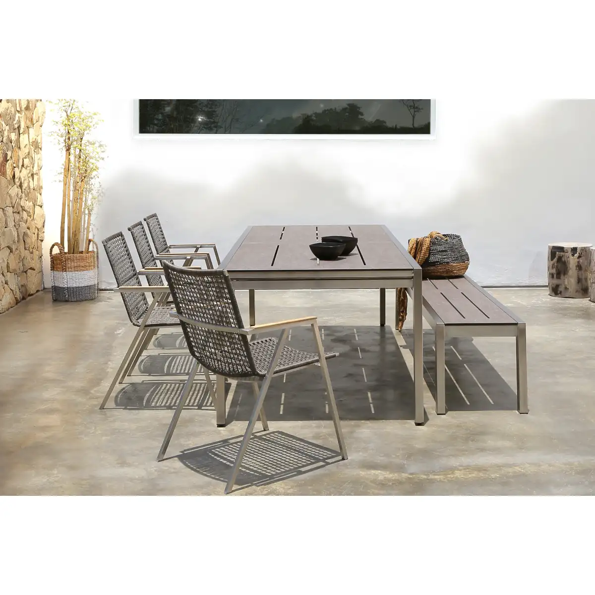 Baia Extension Table & Olaf Dining Chair Close