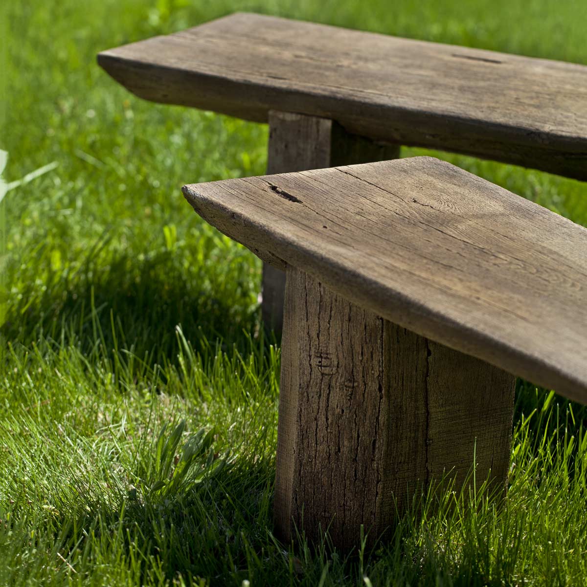 Large And Small Bois Bench Detail (cast Stone In Brownstone Finish)