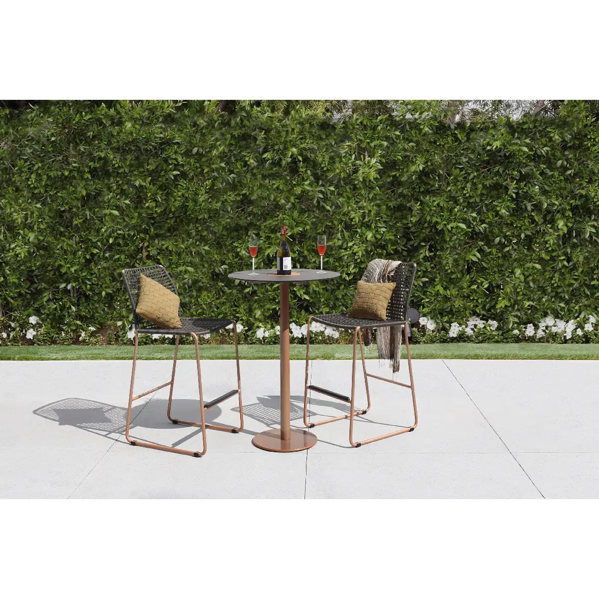 Manda Bar Chair Stizzy Bar Table