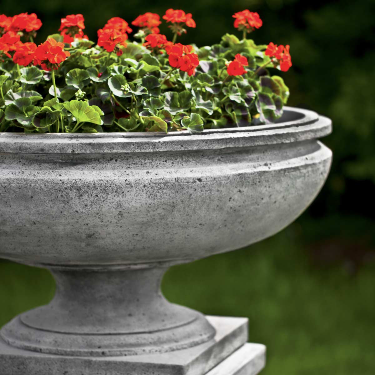 St Louis Planter Detail (cast Stone In Alpine Stone Finish)