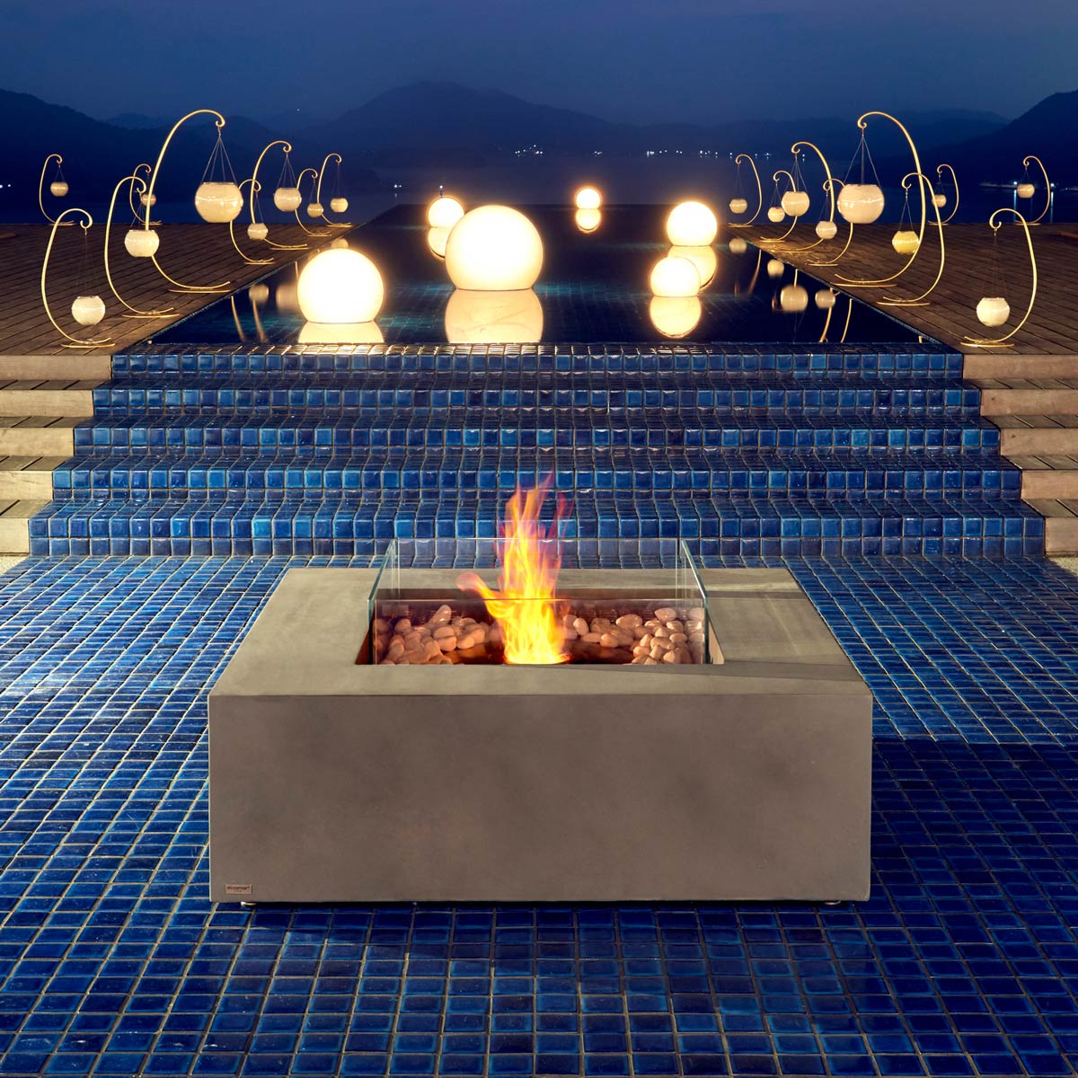 Base 40 Fire Pit Table (concrete In Natural)