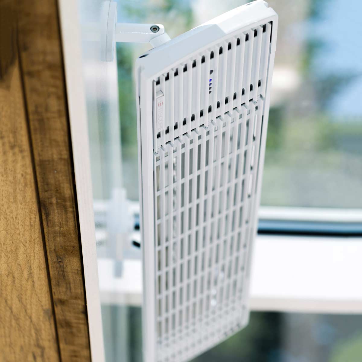 Spot 2800w Electric Radiant Heater Detail (in White)